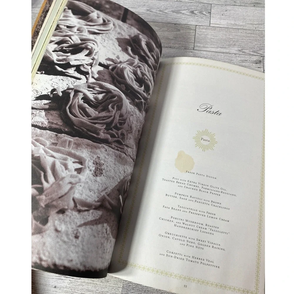 La Bella Vita Inspiration Recipes by Alisa Barry Softcover Cookbook‎